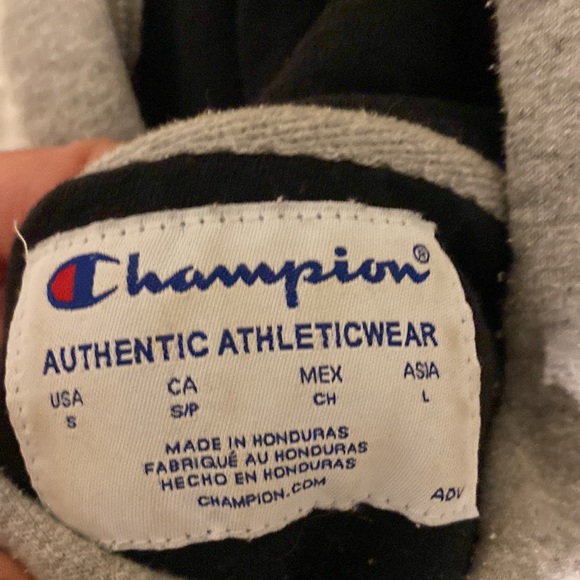 Grey champion hoodie - Picture 2 of 3